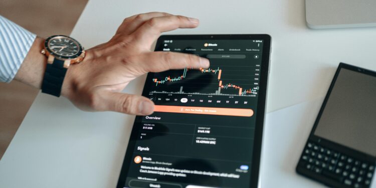 Real-Time Market Signals and Their Role in Intelligent Analytics